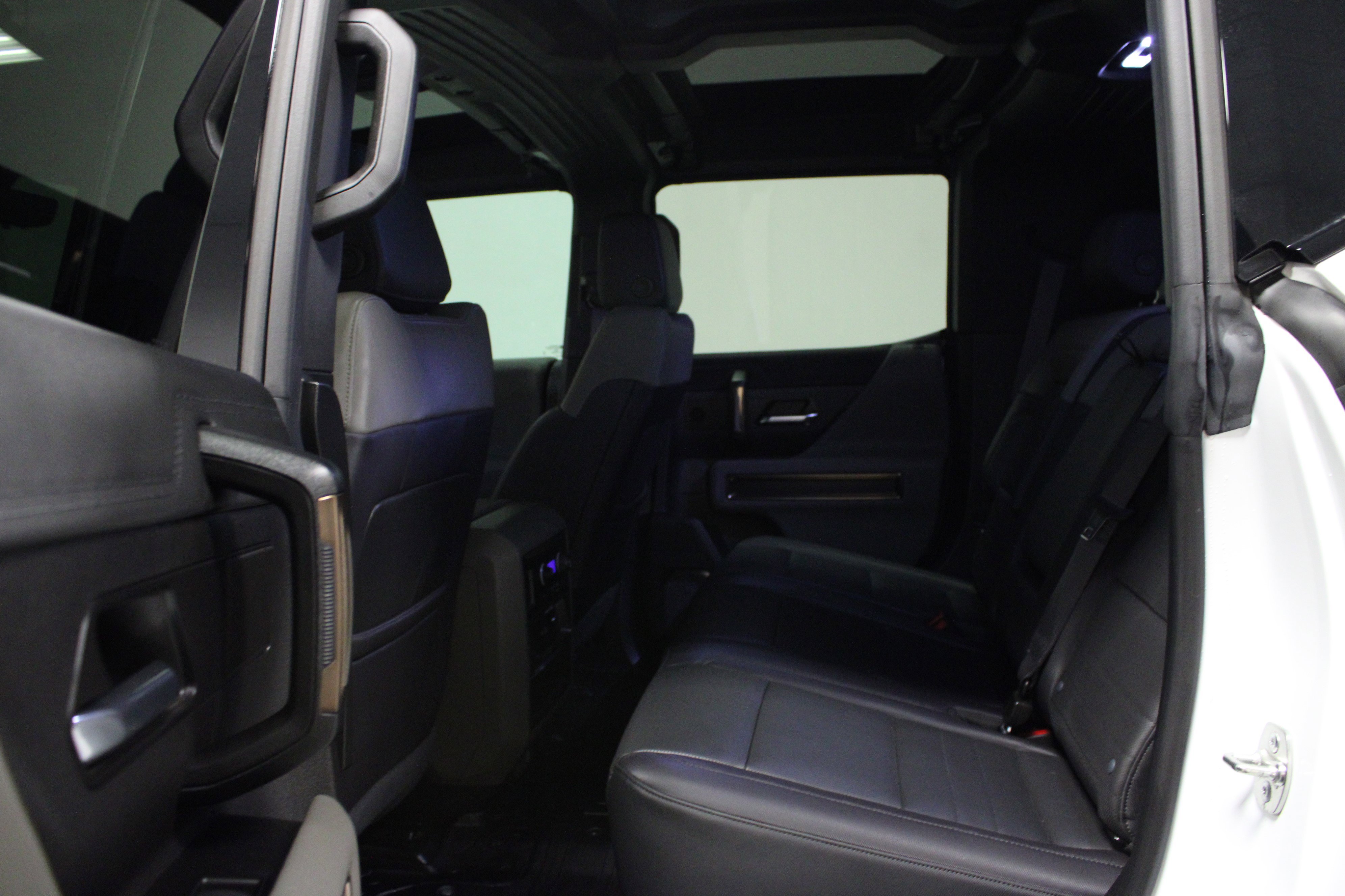 Used 2025 GMC Hummer EV 3X image 13