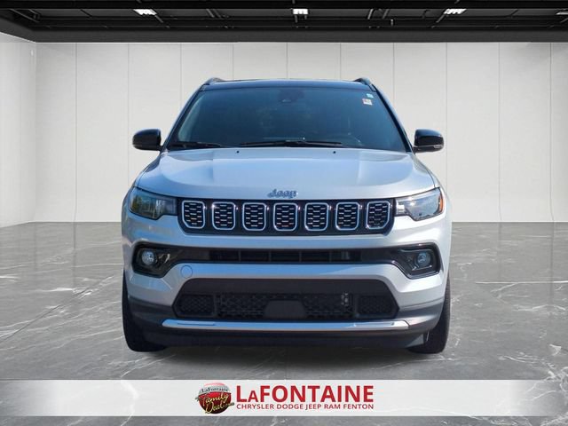 Used 2024 Jeep Compass Limited AWD/4WD image 8