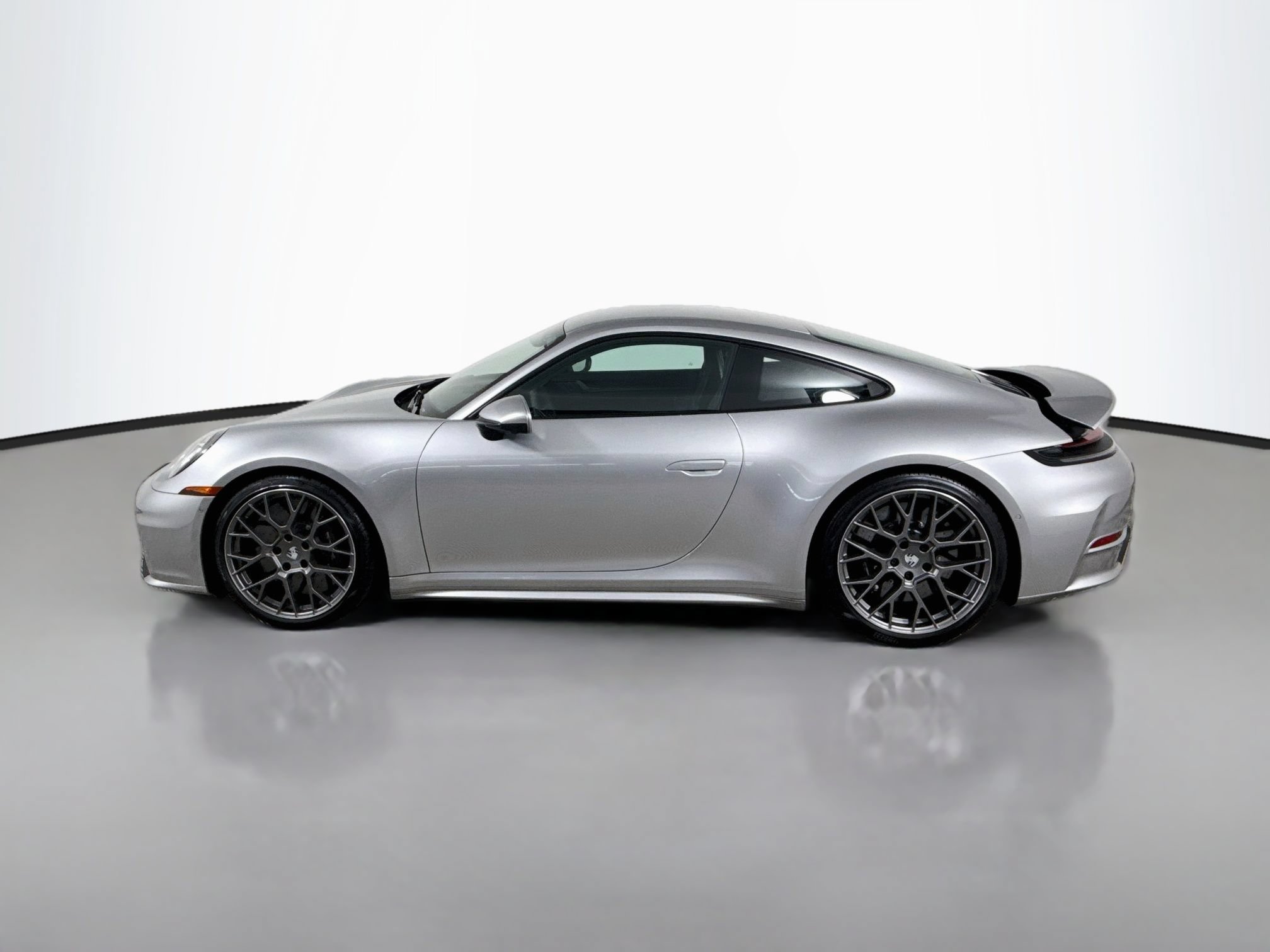 Certified 2025 Porsche 911 Carrera S RWD image 2