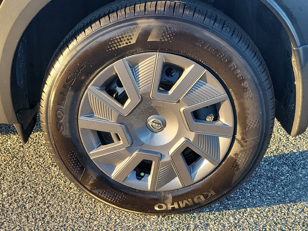 Used 2026 Nissan Kicks S FWD image 5