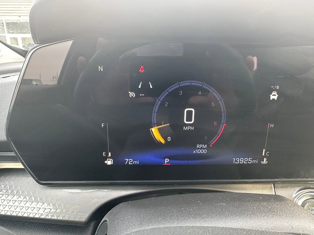 Used 2025 Chevrolet Trax ACTIV w/ Driver Confidence Package image 10