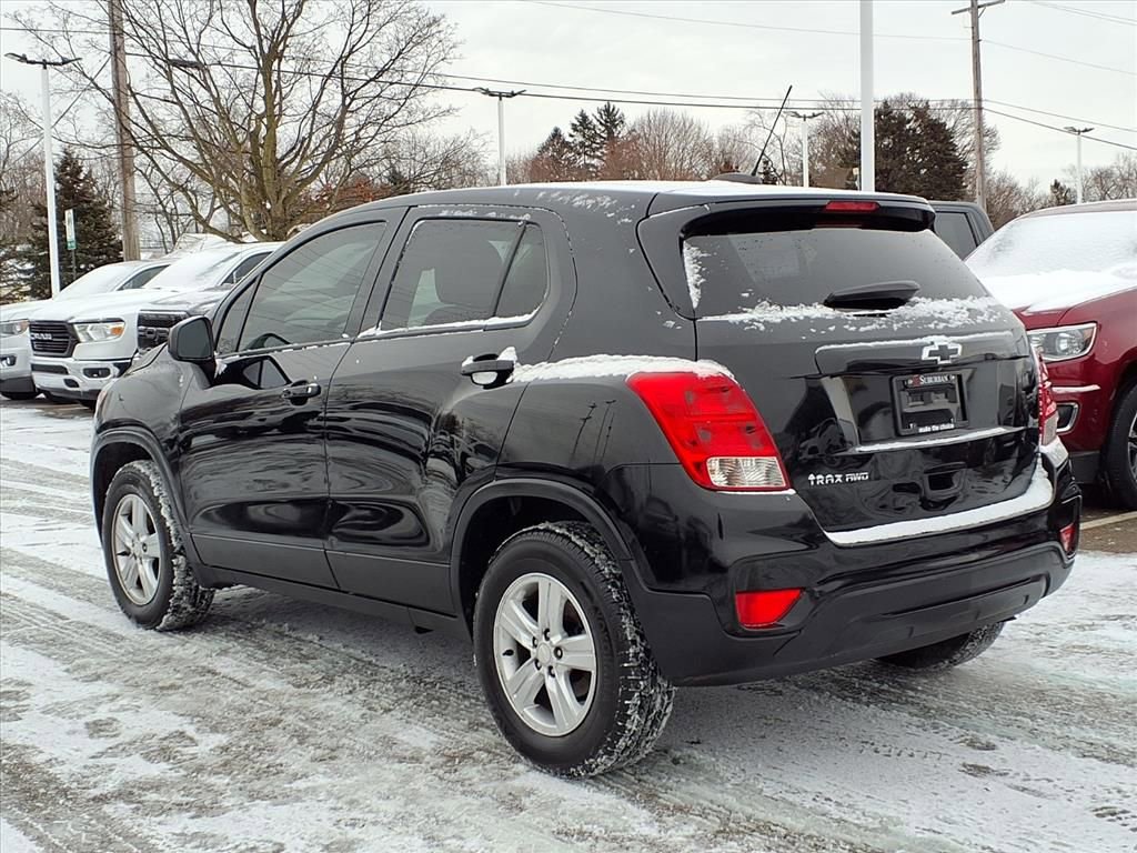 Used 2021 Chevrolet Trax LS w/ Tint and Cruise Package image 7