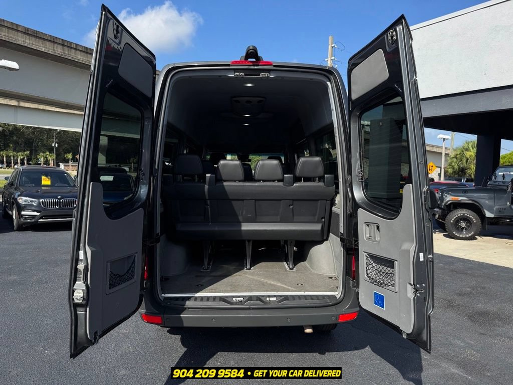 Used 2018 Mercedes-Benz Sprinter 2500 image 25