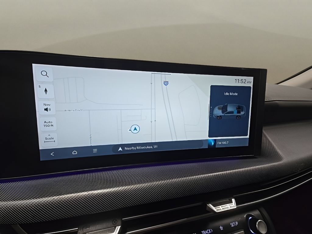 Certified 2024 Hyundai Sonata Limited FWD image 33