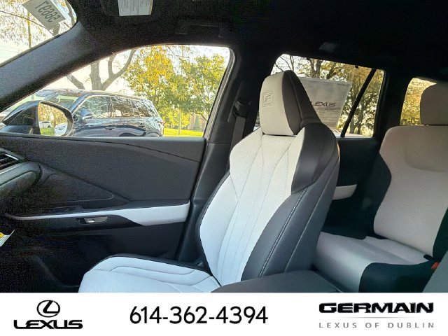 New 2026 Lexus TX 500h AWD image 21