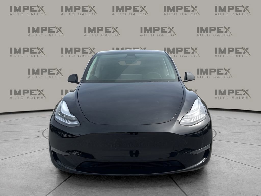 Used 2023 Tesla Model Y Long Range image 8