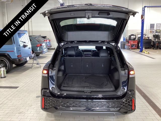 Used 2025 Volkswagen Tiguan SE R-Line AWD/4WD image 14
