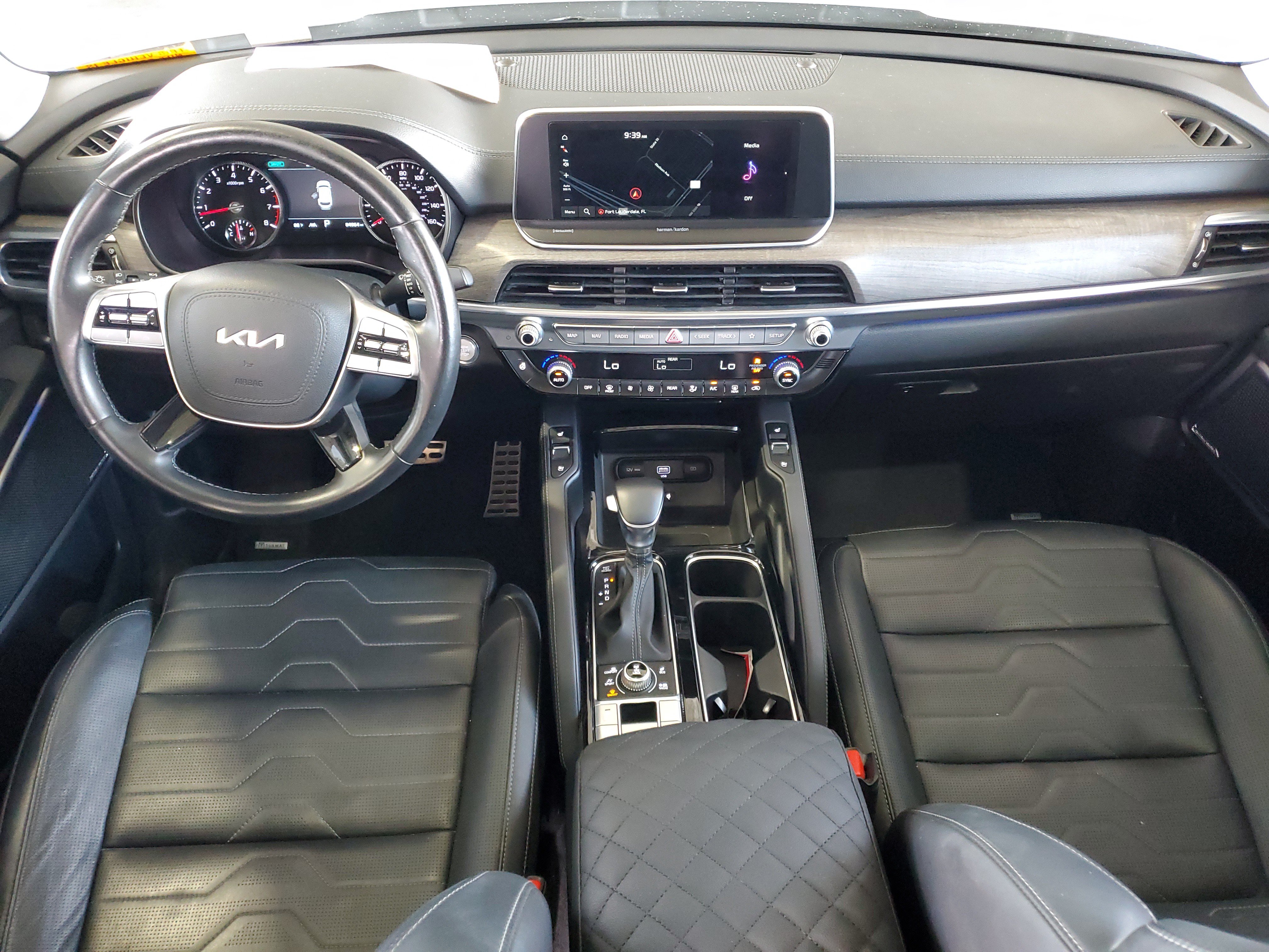 Used 2022 Kia Telluride SX w/ SX Prestige Package AWD/4WD image 10