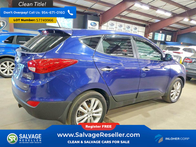 Used 2012 Hyundai Tucson Limited w/ Premium Pkg AWD/4WD image 4