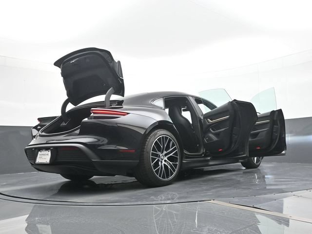 Certified 2023 Porsche Taycan w/ Premium Package RWD image 26