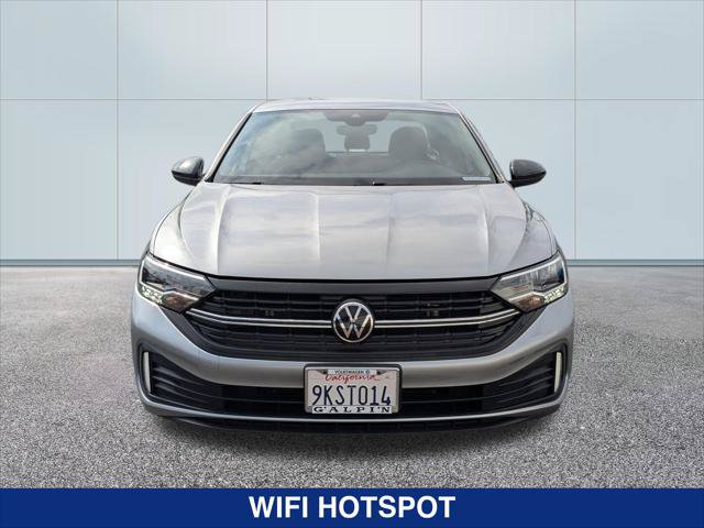 Used 2023 Volkswagen Jetta Sport FWD image 8