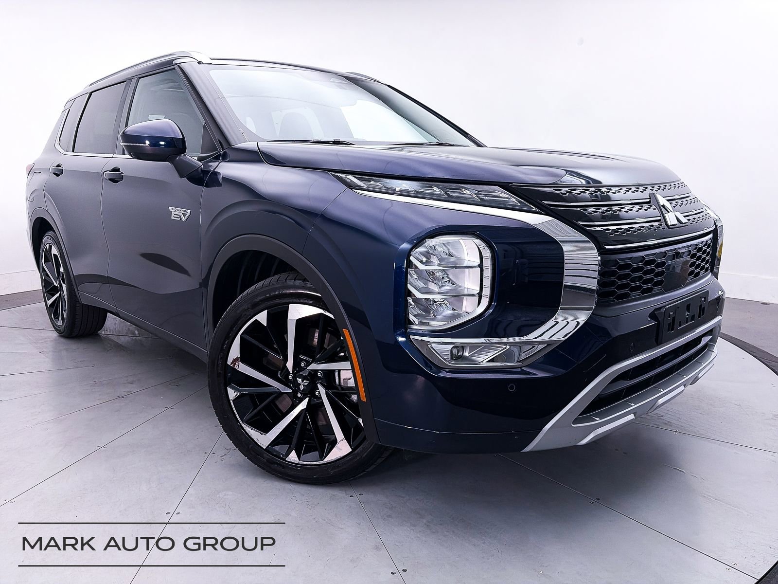 Used 2024 Mitsubishi Outlander SEL