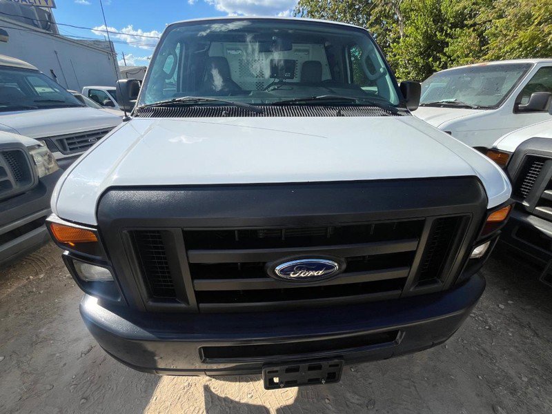 Used 2012 Ford E-350 and Econoline 350 Extended Super Duty w/ PWR Group image 2