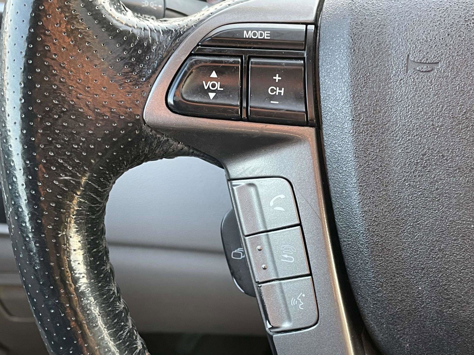 Used 2015 Honda Odyssey EX-L image 11