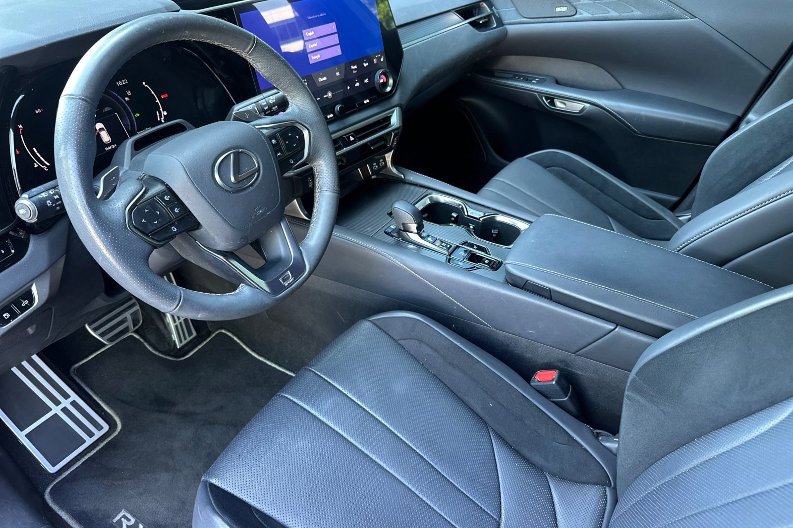 Certified 2024 Lexus RX 500h F Sport w/ Convenience Package image 11
