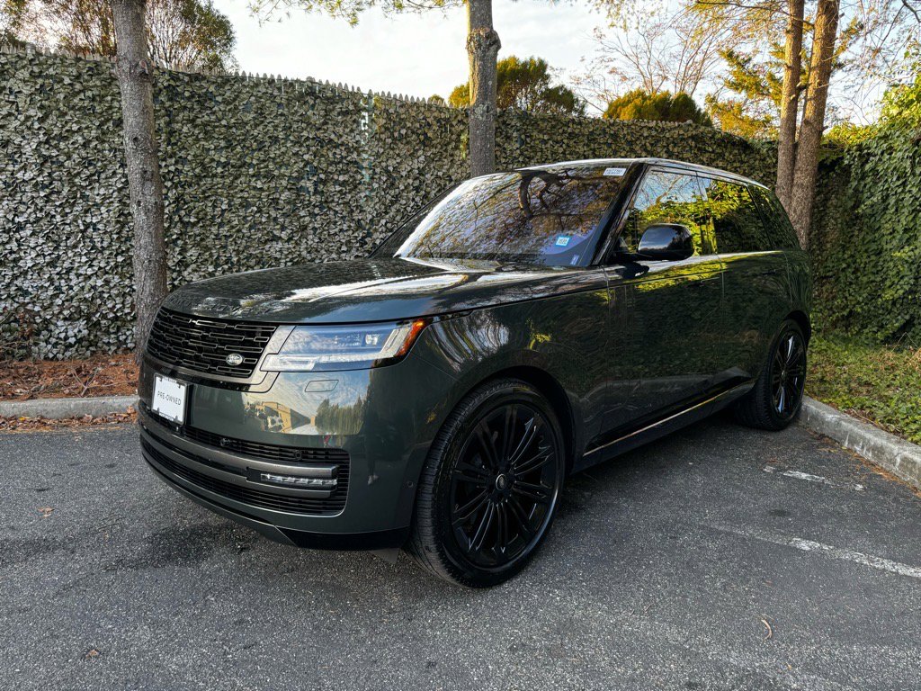Certified 2023 Land Rover Range Rover SE image 1
