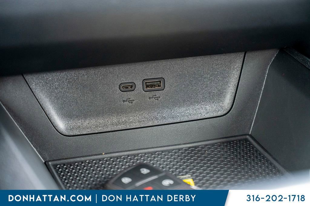 New 2026 Chevrolet Equinox LT w/ Midnight Edition image 11