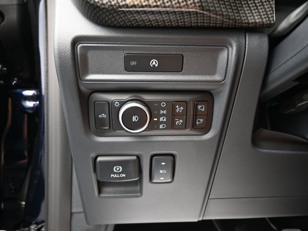 New 2025 Ford F150 Lariat w/ Equipment Group 502A High image 20