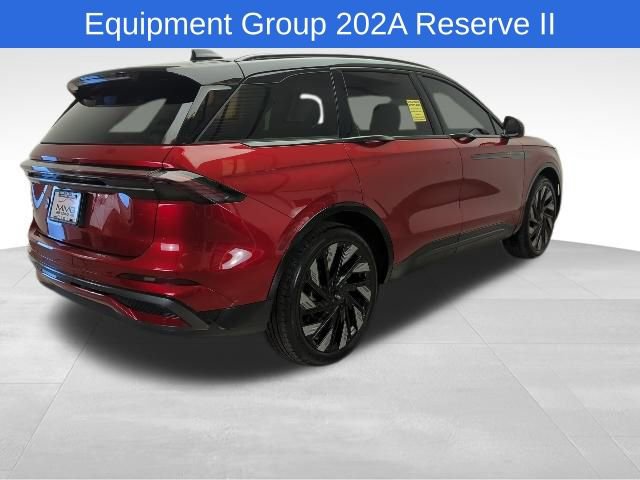 Used 2025 Lincoln Nautilus Reserve w/ Jet Appearance Package image 6