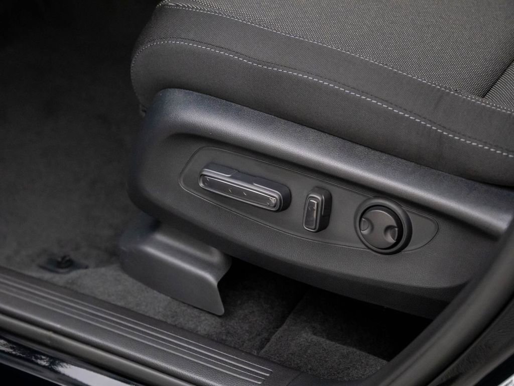 New 2026 Honda CR-V EX image 15