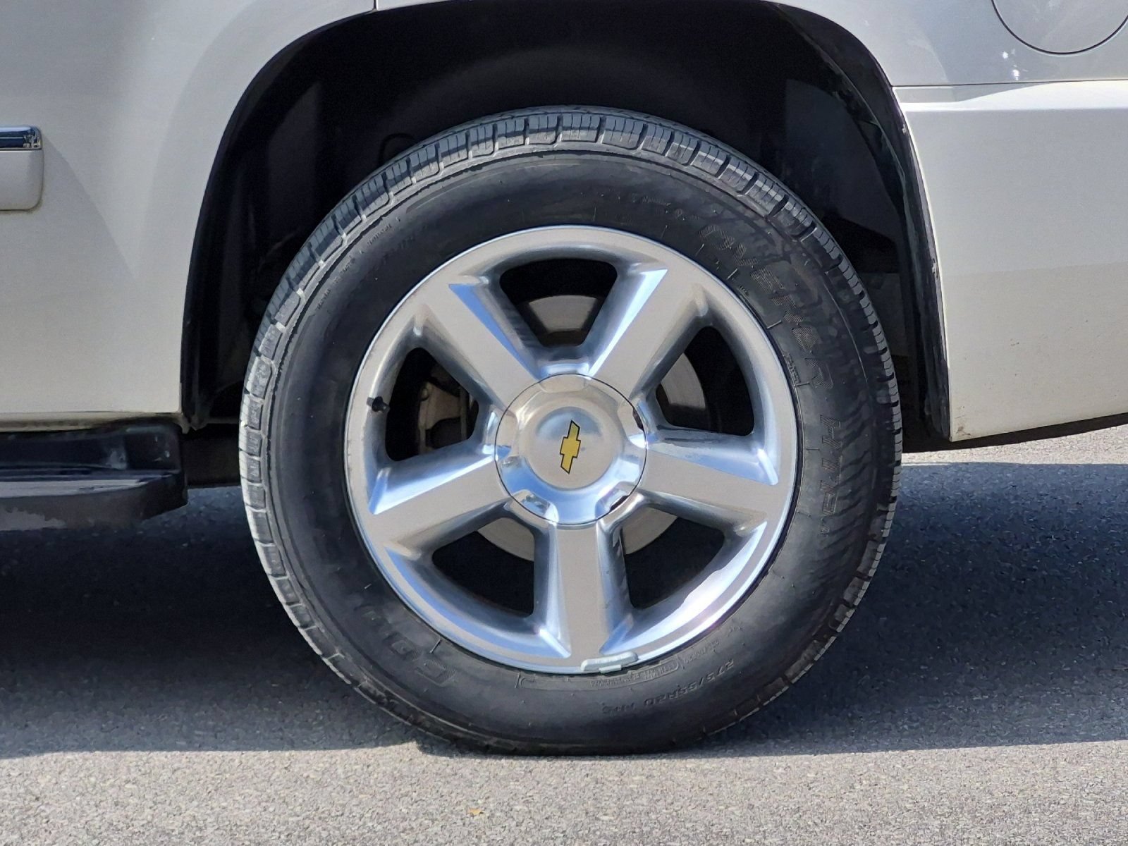 Used 2013 Chevrolet Tahoe LTZ RWD image 25