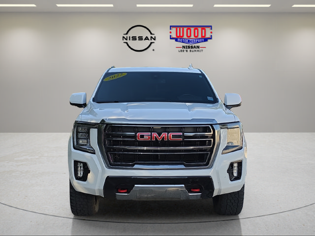 Used 2022 GMC Yukon XL AT4 w/ Technology Package AWD/4WD image 6