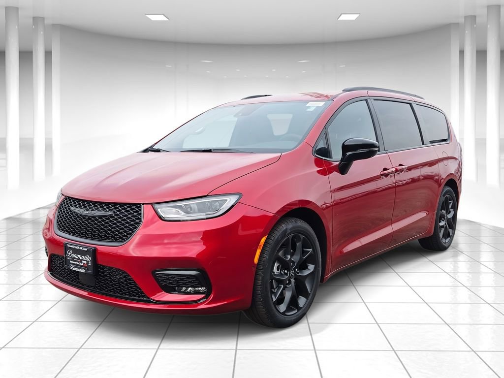 New 2026 Chrysler Pacifica Select image 7