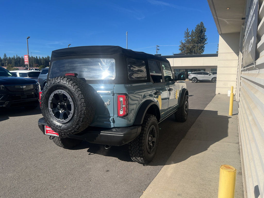 Used 2022 Ford Bronco Badlands image 5