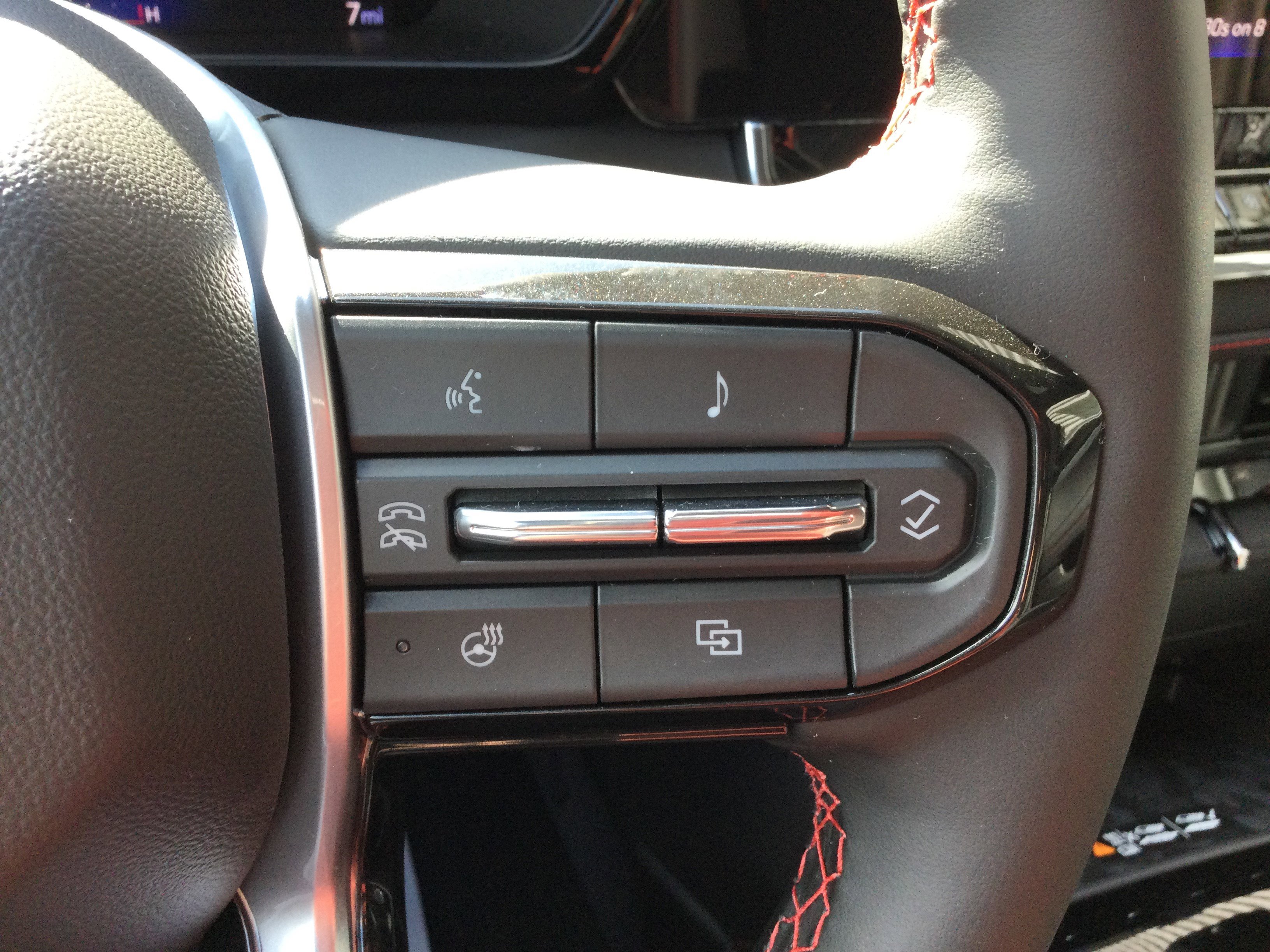 New 2026 Chevrolet Colorado Z71 w/ Technology Package image 16