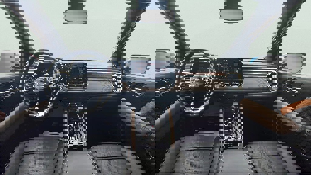 Used 2024 GMC Canyon Denali image 9