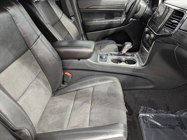 Used 2022 Jeep Grand Cherokee Laredo X AWD/4WD image 20