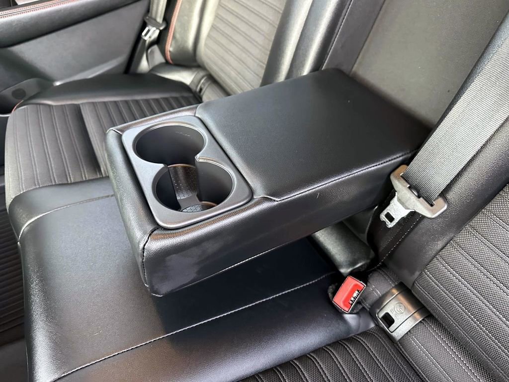 Certified 2025 Nissan Rogue SV image 13