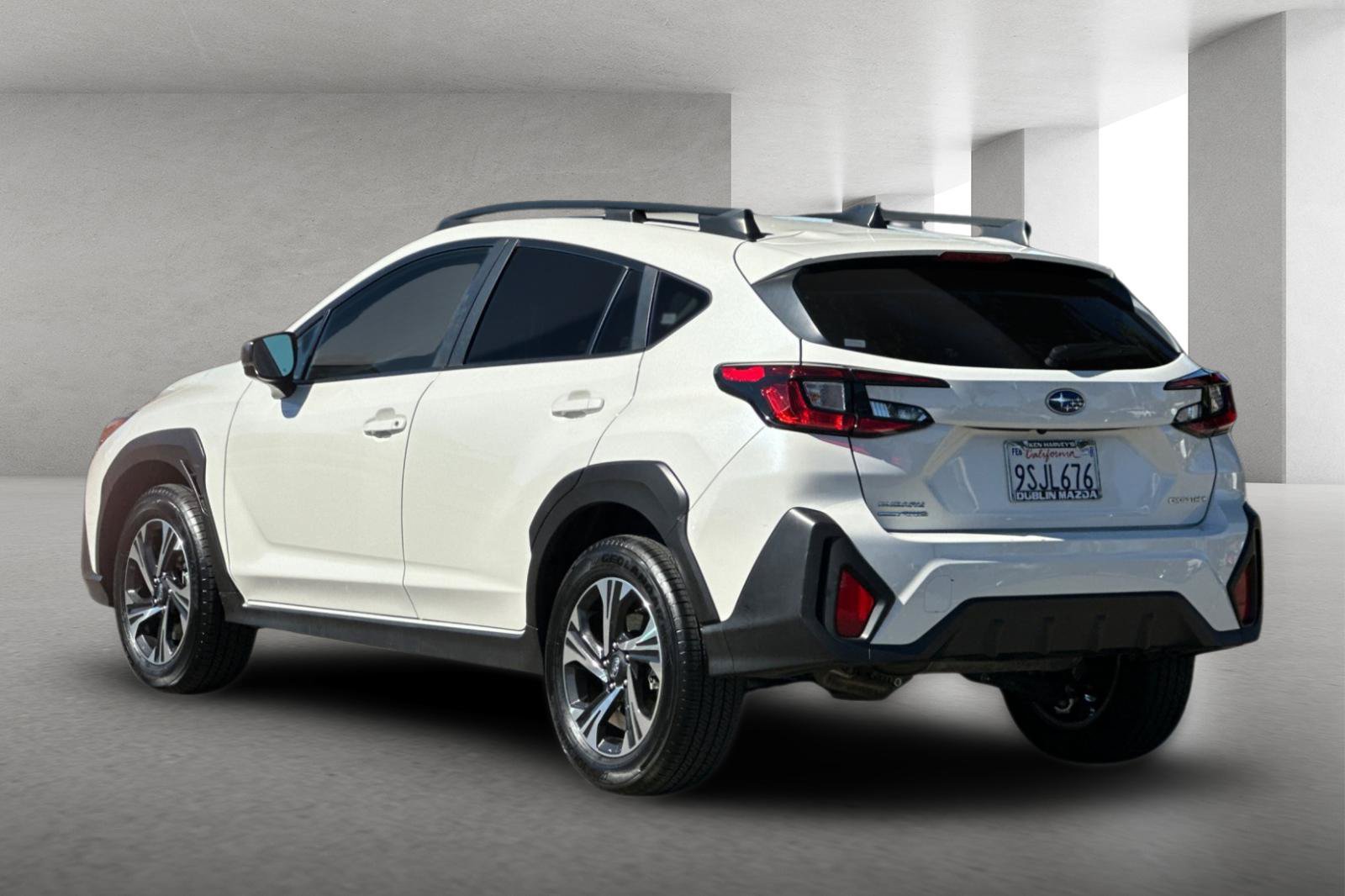 Used 2025 Subaru Crosstrek 2.5i Premium AWD/4WD image 6
