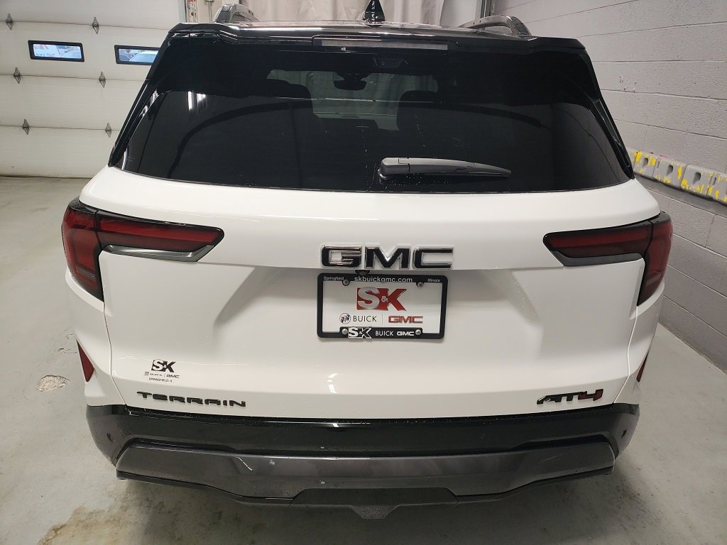 New 2026 GMC Terrain AT4 w/ Convenience Package III image 22