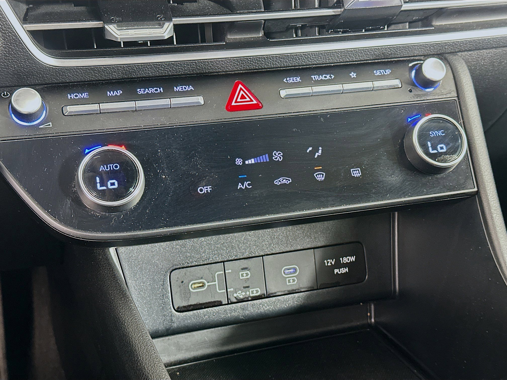 Used 2025 Hyundai Sonata SEL FWD image 23