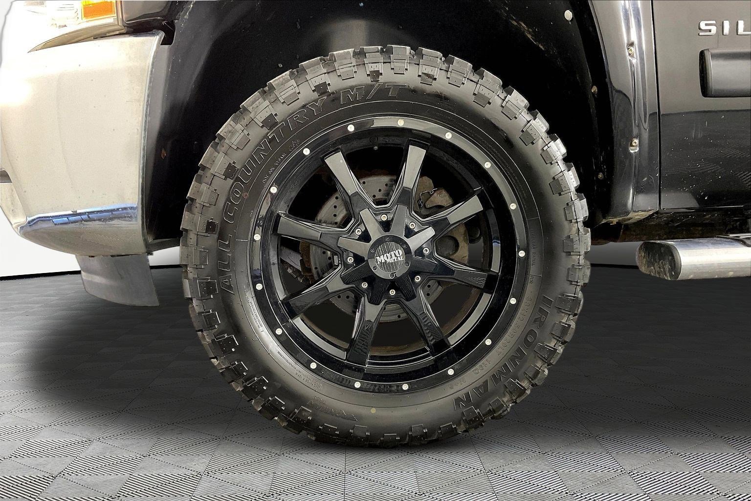 Used 2012 Chevrolet Silverado 1500 LT w/ All-Star Edition AWD/4WD image 32