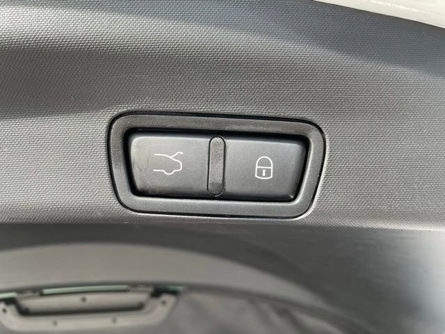 Used 2022 Alfa Romeo Stelvio Sprint image 33