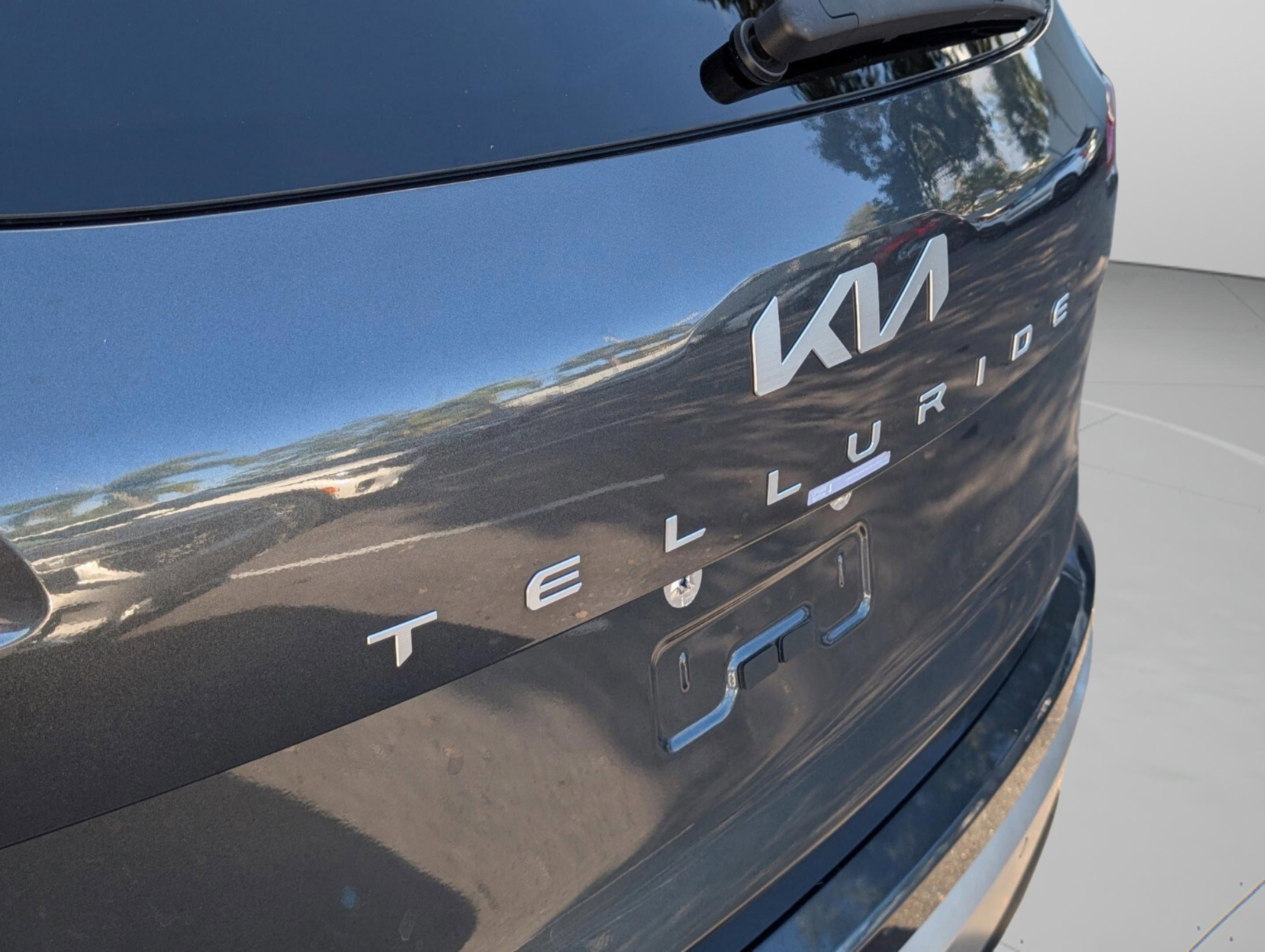 Certified 2024 Kia Telluride S w/ S Sunroof Package image 22