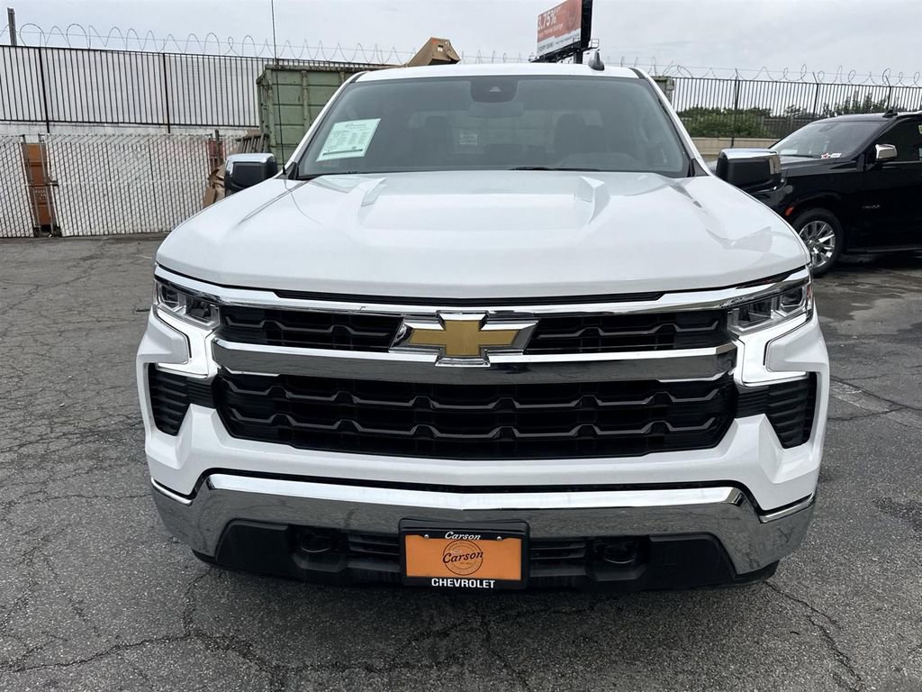 Used 2025 Chevrolet Silverado 1500 LT image 8