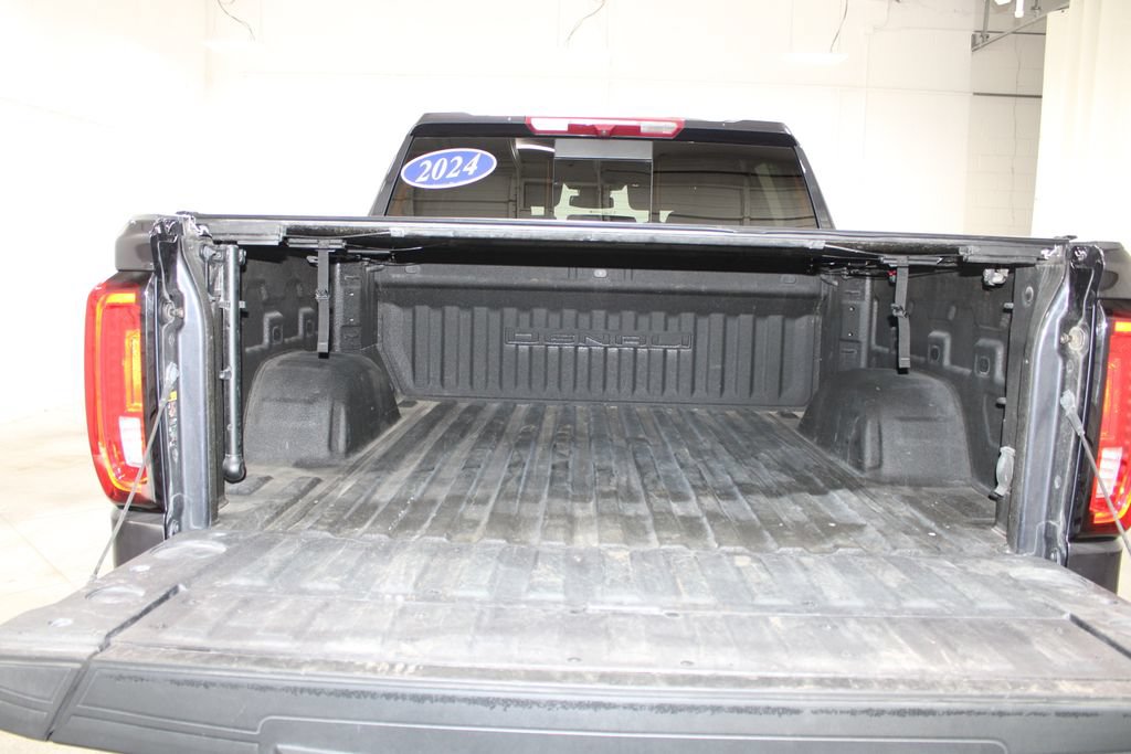 Used 2024 GMC Sierra 1500 Denali AWD/4WD image 28