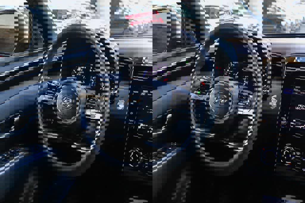 Used 2023 Hyundai Santa Cruz SEL AWD/4WD image 17