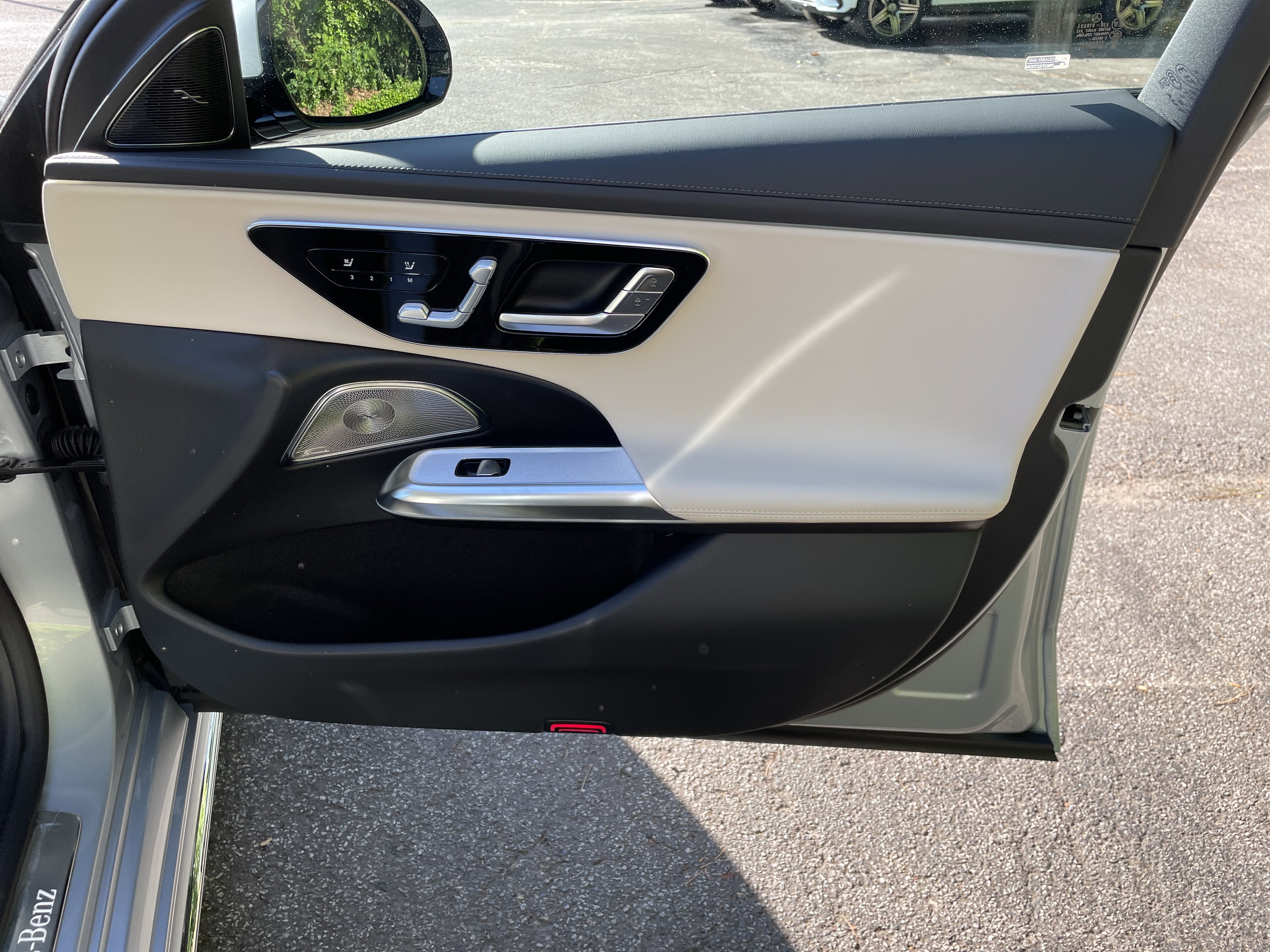 New 2026 Mercedes-Benz E 450 4MATIC Sedan image 42