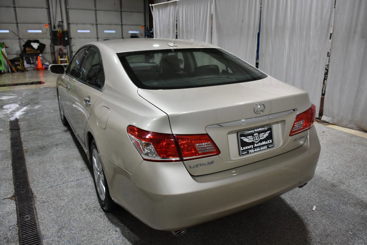 Used 2010 Lexus ES 350 FWD image 28