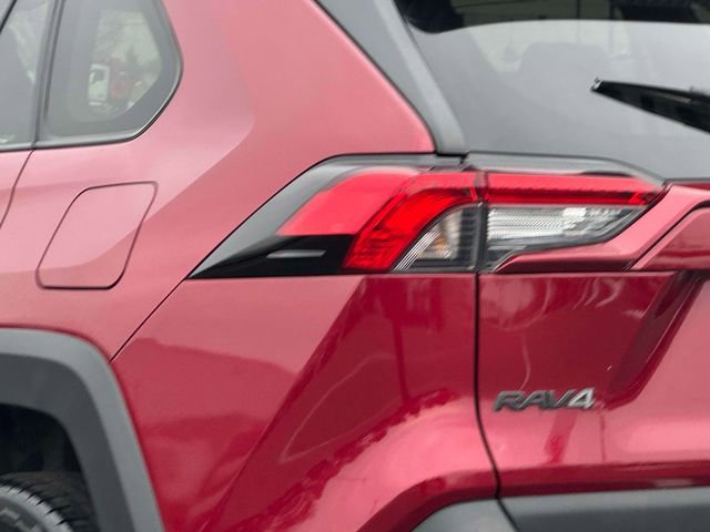 Used 2023 Toyota RAV4 Adventure image 9