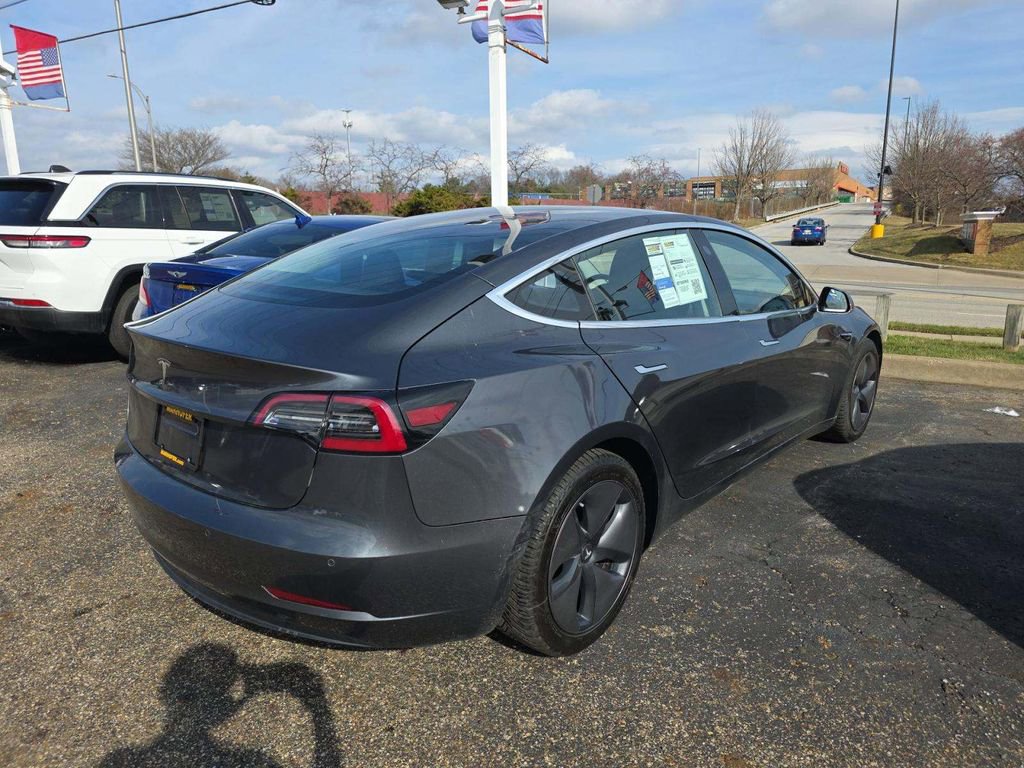 Used 2018 Tesla Model 3 Long Range image 6