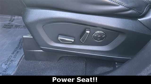 Used 2020 Ford Explorer Platinum w/ Premium Technology Package image 8