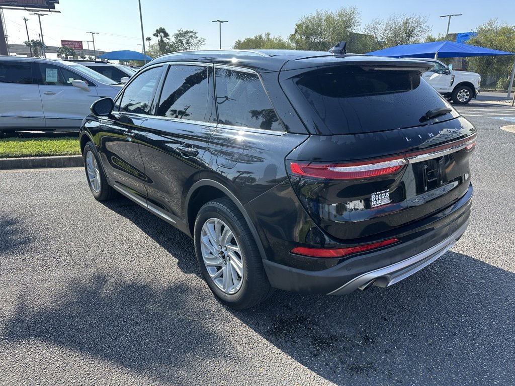 Used 2022 Lincoln Corsair FWD image 4