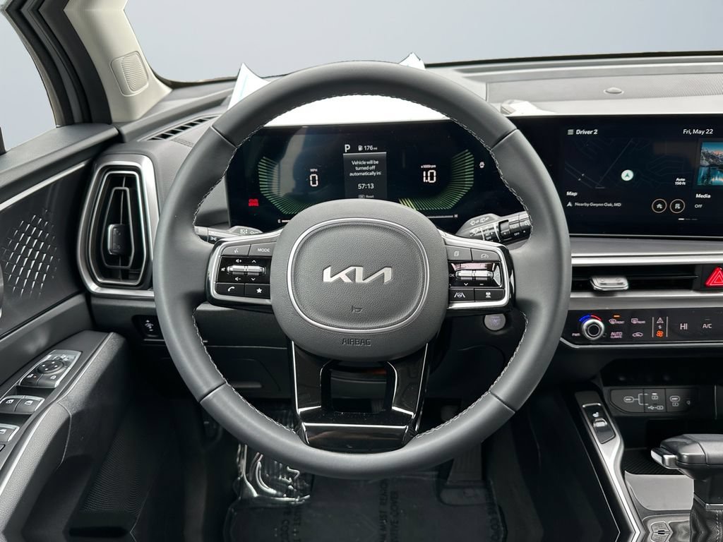 Certified 2025 Kia Sorento S AWD/4WD image 12