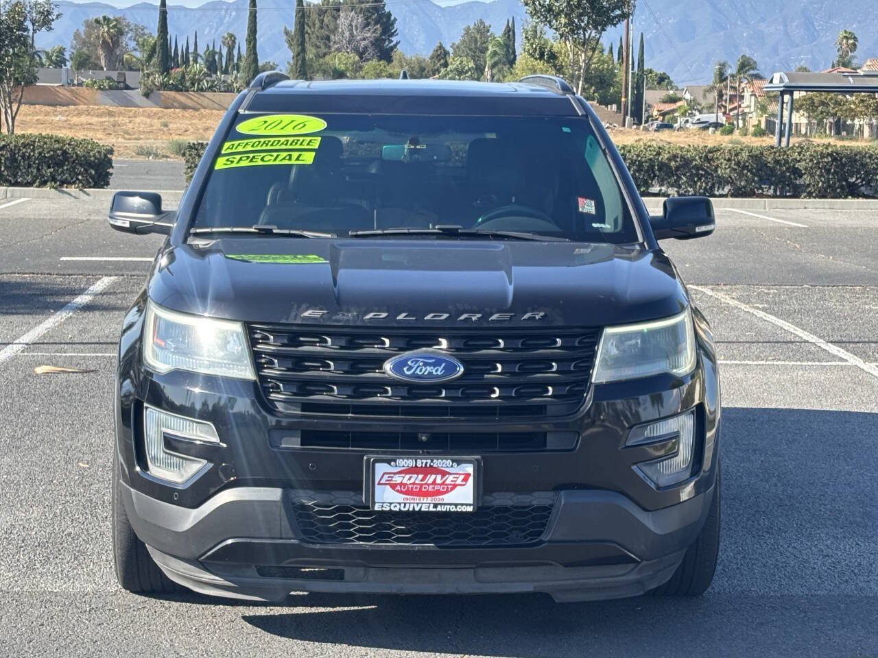 Used 2016 Ford Explorer Sport w/ Equipment Group 401A AWD/4WD image 3