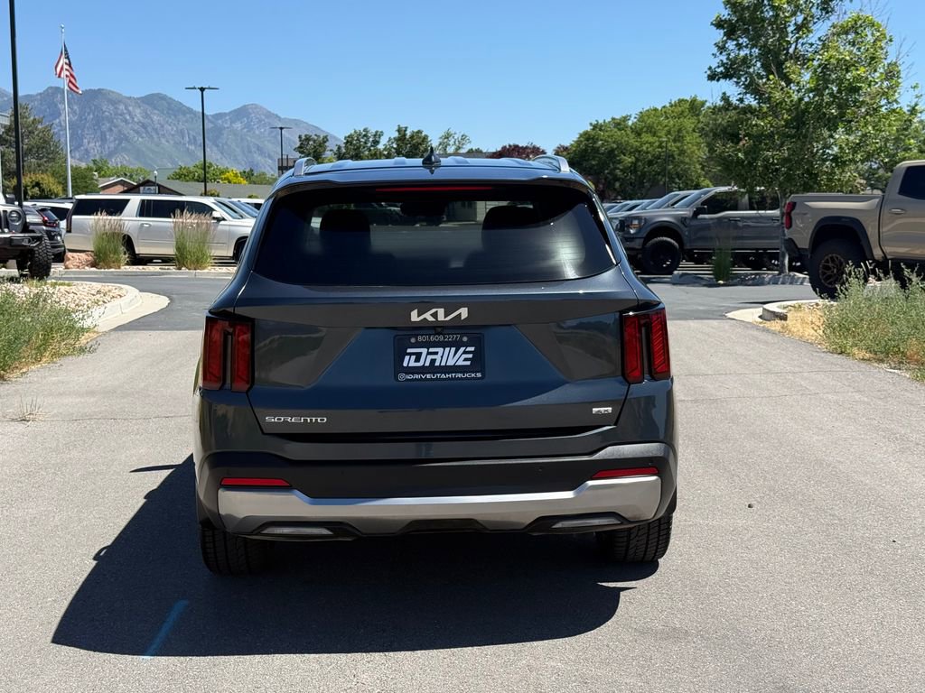 Used 2024 Kia Sorento X-Line EX AWD/4WD image 11